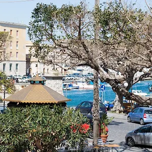 Bed & Breakfast Apollo Italy